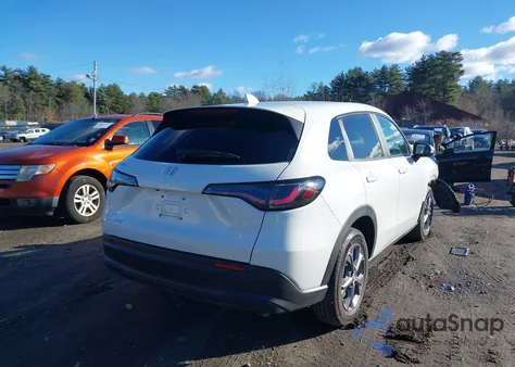 2026 Honda Hr-V Awd Lx from USA, damaged, VIN 3CZRZ2H30TM720756